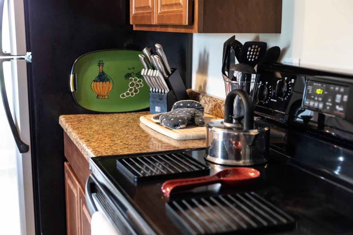 South Broadway Manor B&B - Near Fallingwater, Ohiopyle State Park, Hiking & Biking Trails Gap Scottdale Extérieur photo
