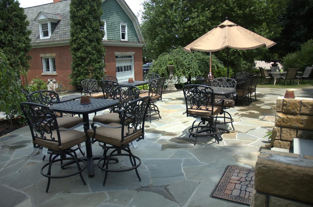 South Broadway Manor B&B - Near Fallingwater, Ohiopyle State Park, Hiking & Biking Trails Gap Scottdale Extérieur photo